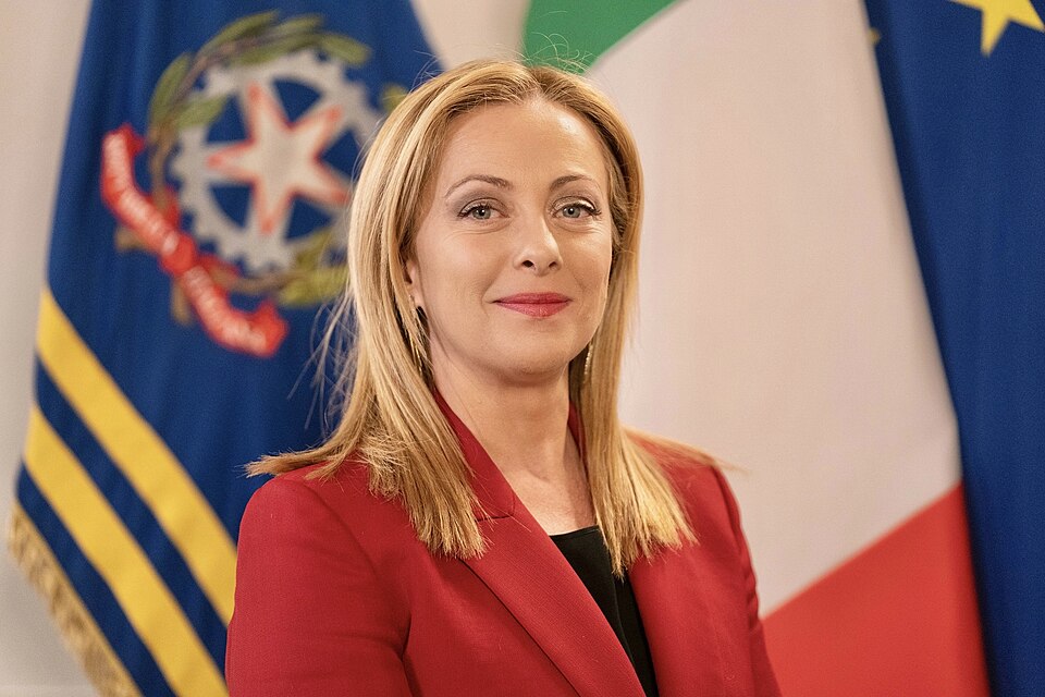 Creative Commons Attribution 3.0 Italy license. Attribution: www.governo.it